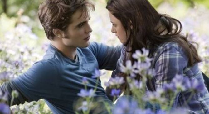 The Twilight Saga: Eclipse - Robert Pattinson e Kristen Stewart