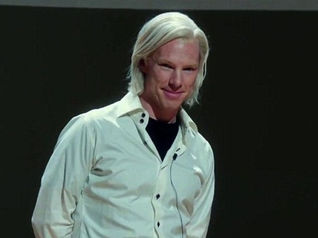 Cumberbatch a Toronto come Assange<br>