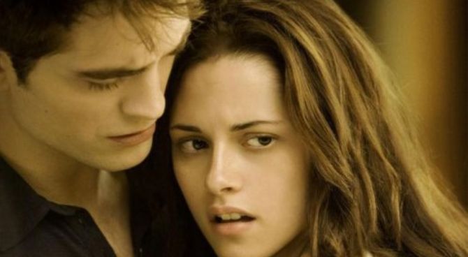 The Twilight Saga: Breaking Dawn - Robert Pattinson e Kristen Stewart