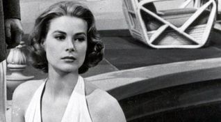 Grace Kelly su Studio Universal