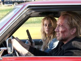 Drive Angry - Nicolas Cage e Amber Heard