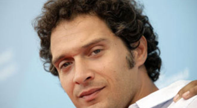 Claudio Santamaria