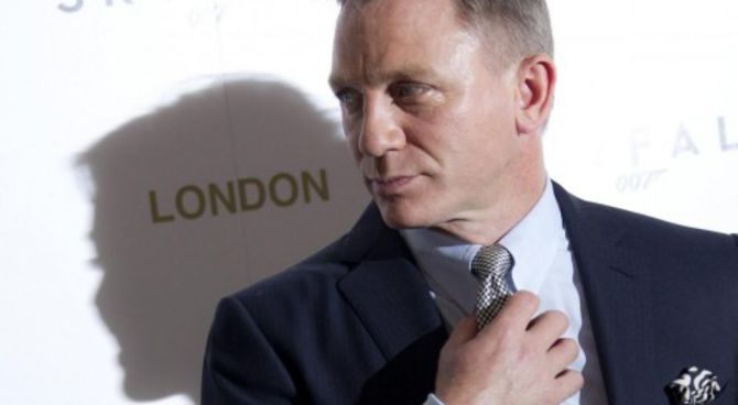 Daniel Craig