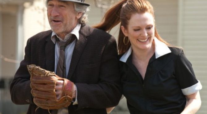 Being Flynn - Robert De Niro, Julianne Moore