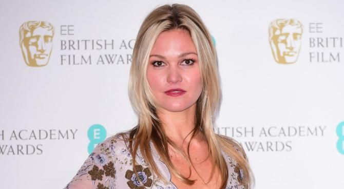 Julia Stiles