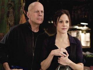 Red - Bruce Willis e Mary-Louise Parker