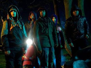 Attack the Block - John Boyega, Alex Esmail, Leeon Jones, Franz Drameh, Simon Howard