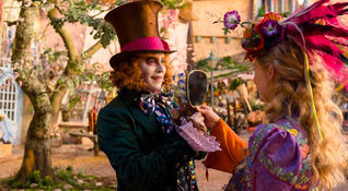 Alice attraverso lo specchio