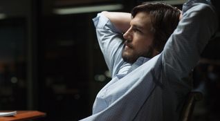 Ashton Kutcher in jOBS