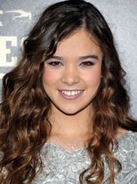 Hailee-Steinfeld