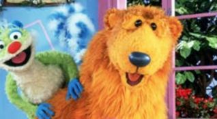 Bear nella grande casa blu