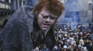 <span style="font-size: 12px; font-style: normal; font-variant-ligatures: normal; font-variant-caps: normal; font-weight: normal;">Anthony Hopkins nel ruolo di Quasimodo in Il gobbo di Notre Dame</span>