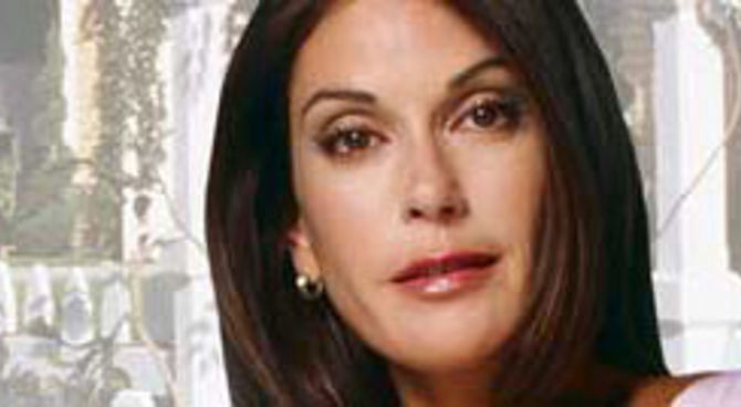 Teri Hatcher