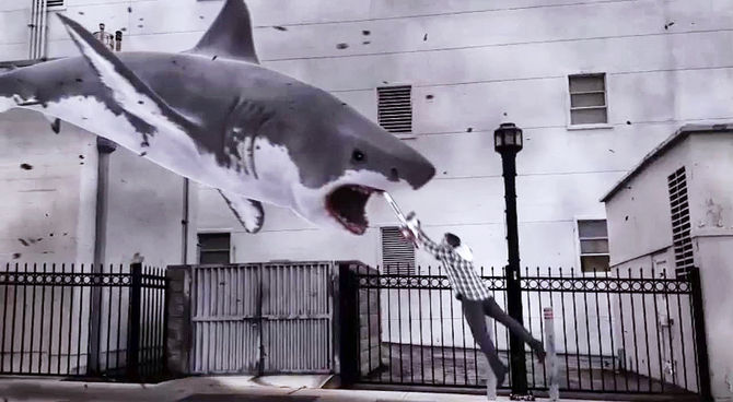 sharknado fa impazzire il web<br>