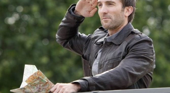 Sharlto Copley